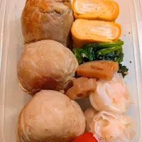 肉巻きおにぎり弁当|めぐめぐさん