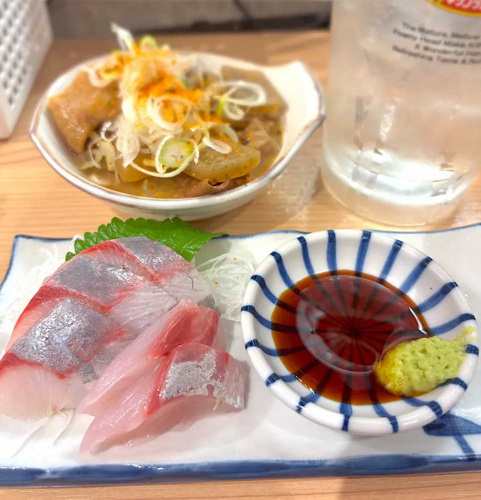 かんぱち刺 と 煮込み|あきちゃ☆彡さん