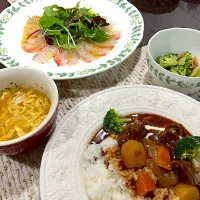 ビーフシチュー、カルパッチョ、ブロッコリーソテー、コンソメスープ|ありかさん