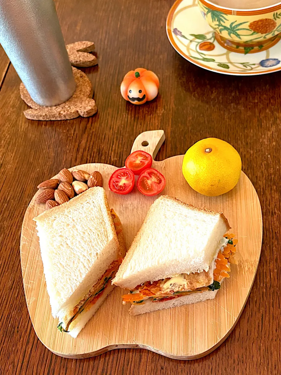 朝ごはん♯オムレツサンド|小松菜さん