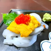 アオリイカと雲丹|Naotake Yosimuraさん