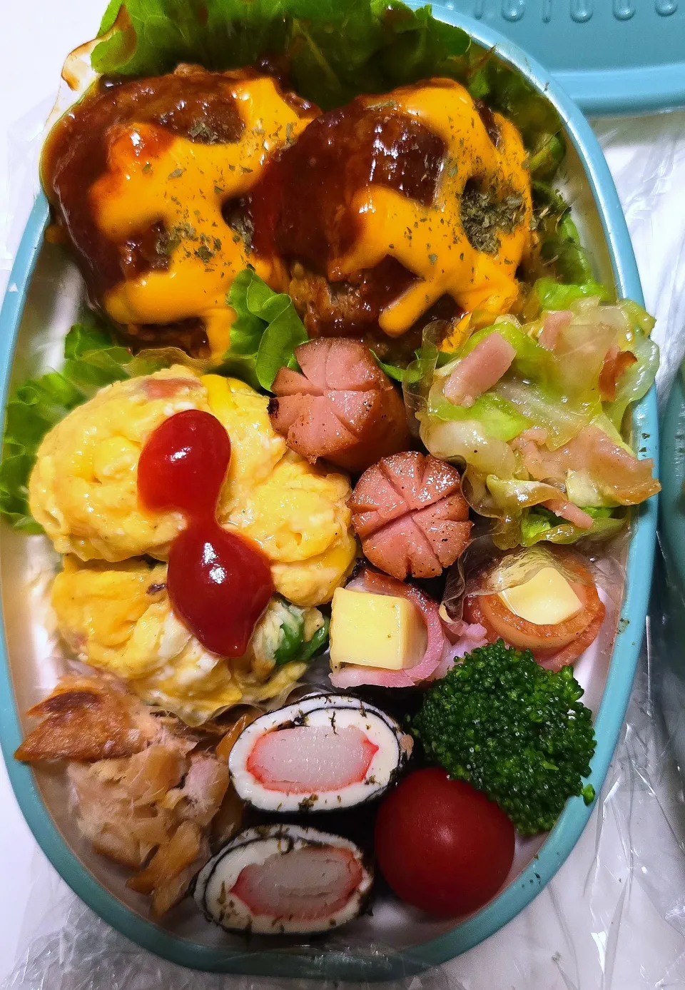 チーズ煮込みハンバーグ弁当🍱|みみさん
