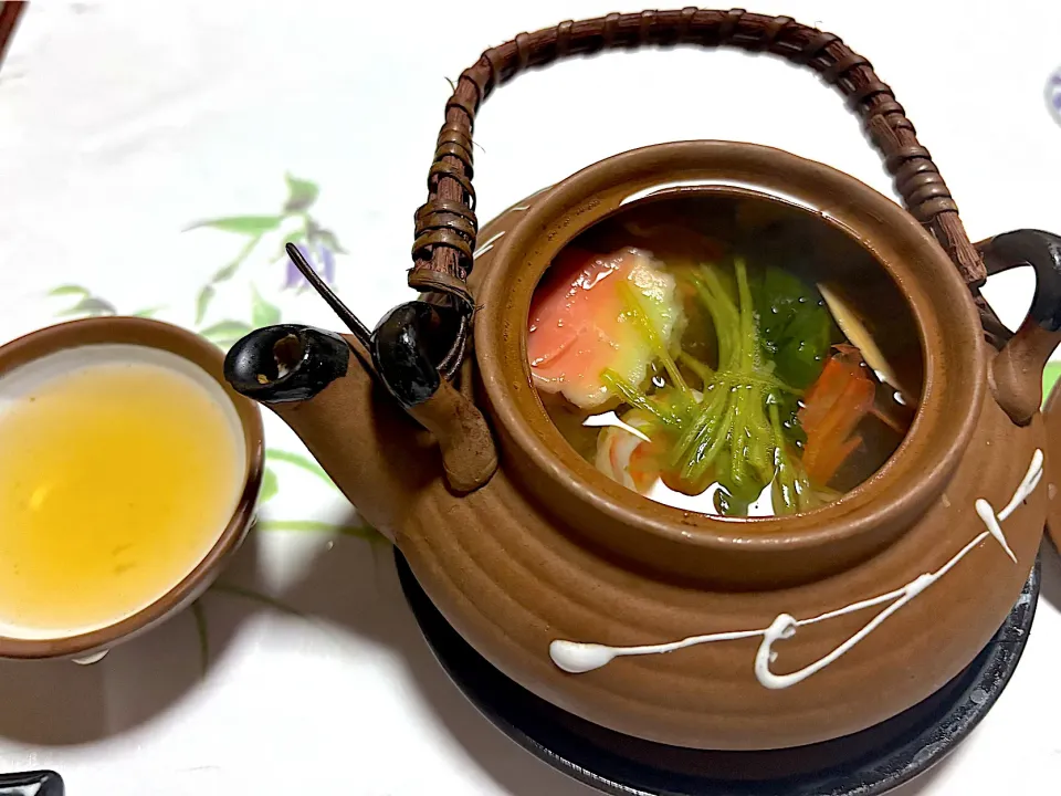 ⑥10月15日・［伊勢エビ🦞コース］・土瓶蒸し😊✨（車エビの頭も入って🦐濃厚な出汁の味❣️）|山勝さん