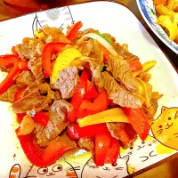 Stir fried beef with bell Peppers|michelleさん