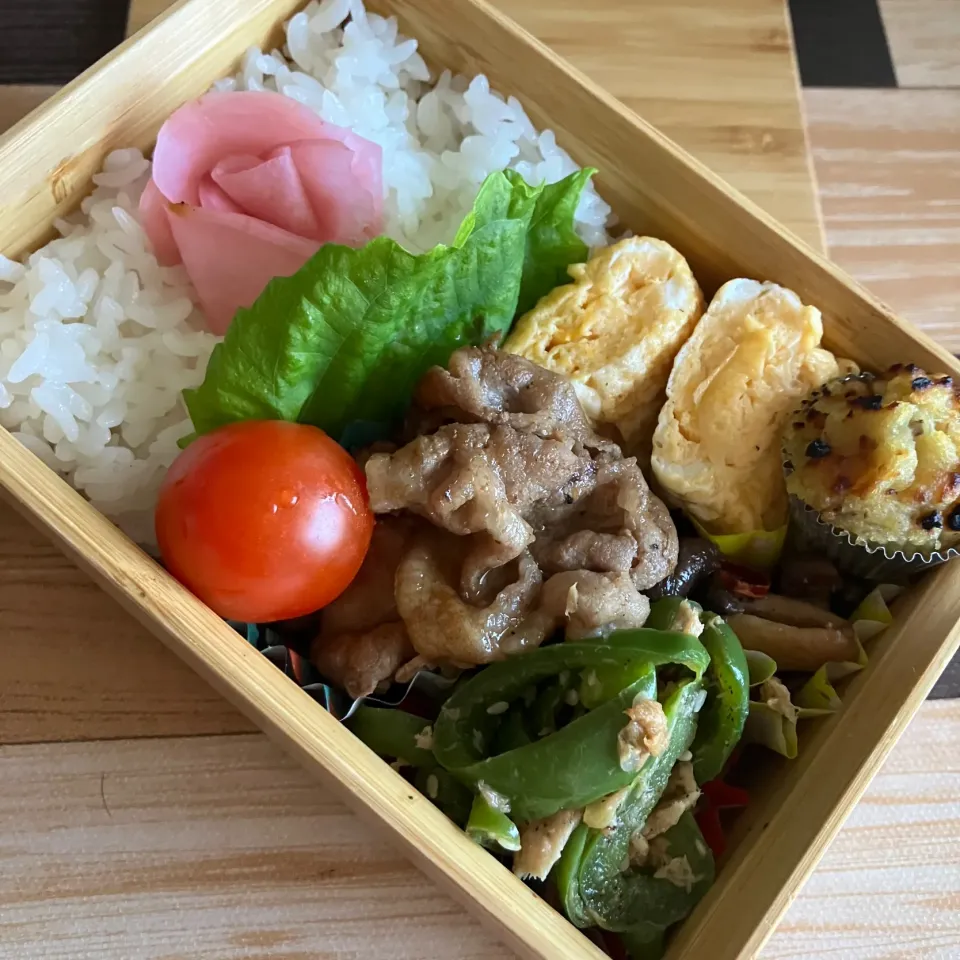焼肉・卵焼き弁当 さつまいものデザート付き|はるさん
