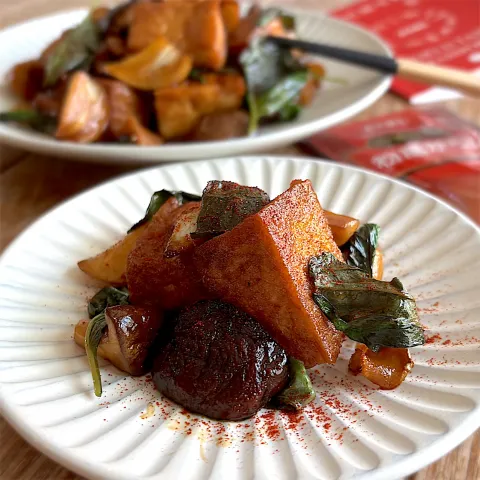 「粉唐がらし」を使ってみたSnapdishの料理・レシピ写真:三杯菇(サンベイグー/三杯きのこ)