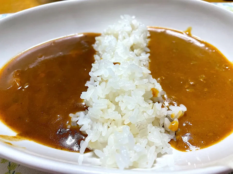 レトルトであいがけカレー|こいちさん