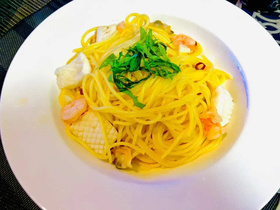 ✩.*˚シーフードペペロンチーノ|ゆきえもんさん