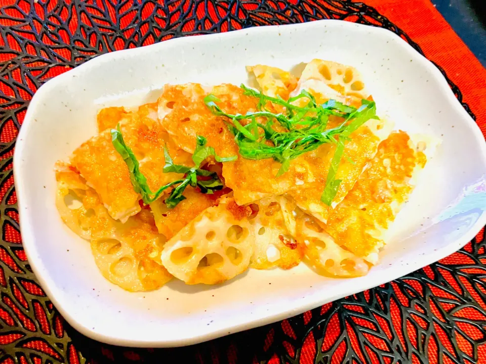 ✩.*˚れんこんのチーズガレット|ゆきえもんさん