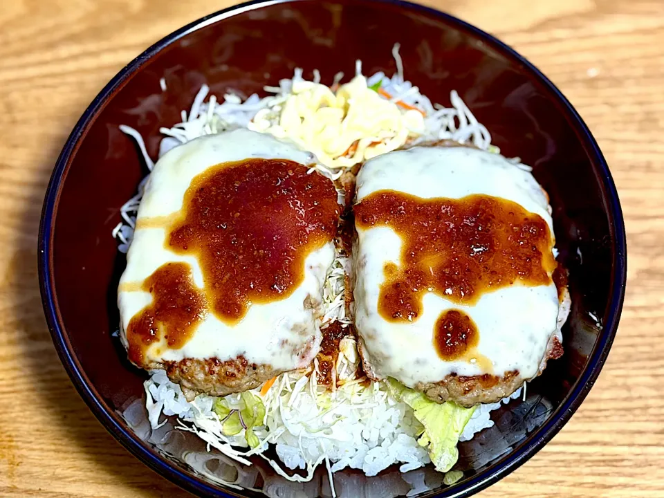 ☆チーズハンバーグ丼|まぁたんさん