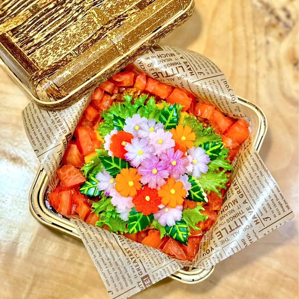 タコライス弁当〜コスモスブーケ〜|1480_kojiさん