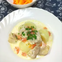 じゃがいもと鶏の゙トマトクリーム煮＆にんじんと柿のラペ|samutanさん