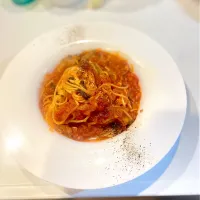 マイブームの自家製パンチェッタでバジルトマトパスタ🍝|yukki-----さん