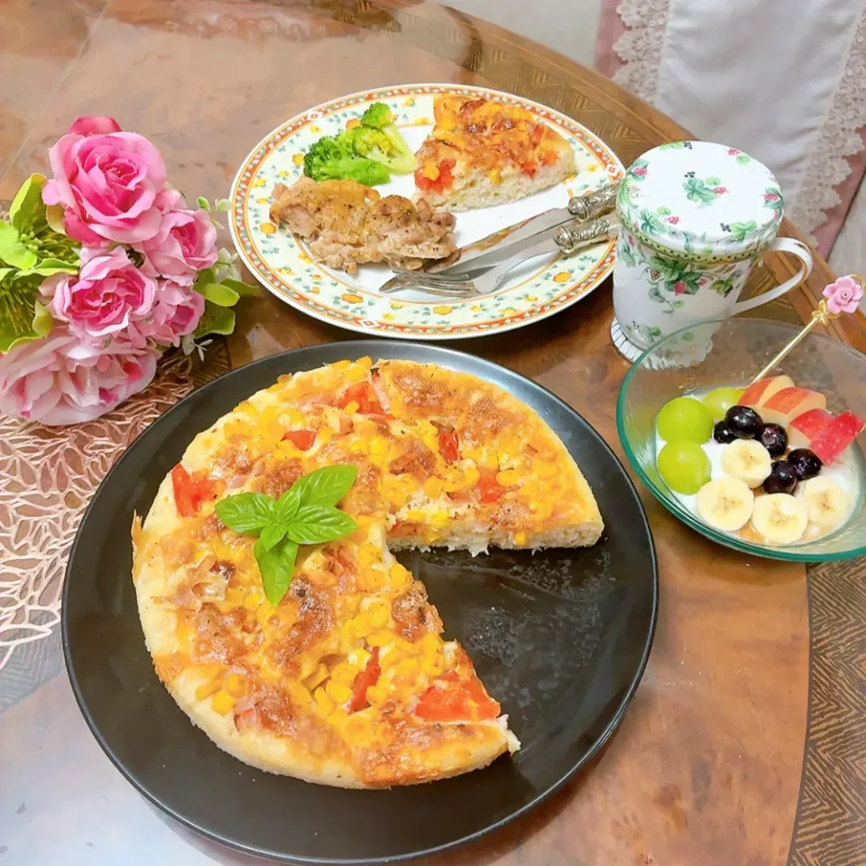 ピザ風フォッカチャ　朝ごはん|ショコラさん