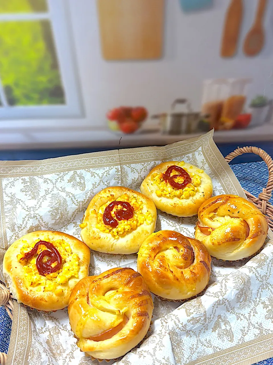 たまごパン＆ハム玉パン|アッキーさん