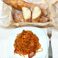 ナポリタンとバゲット|marichさん