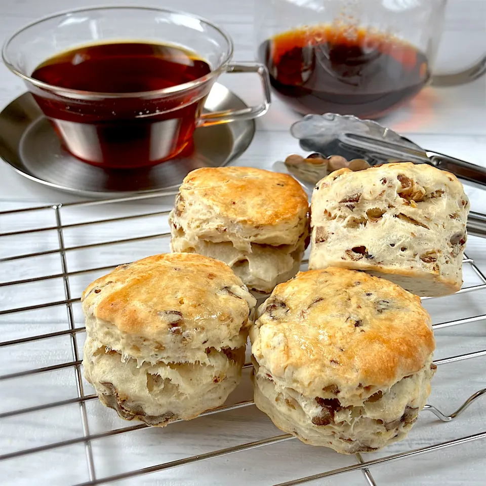 甘栗のスコーン　〜『100均甘栗のマロングラッセ風』使用 〜|紅茶とお菓子と時々ごはんさん