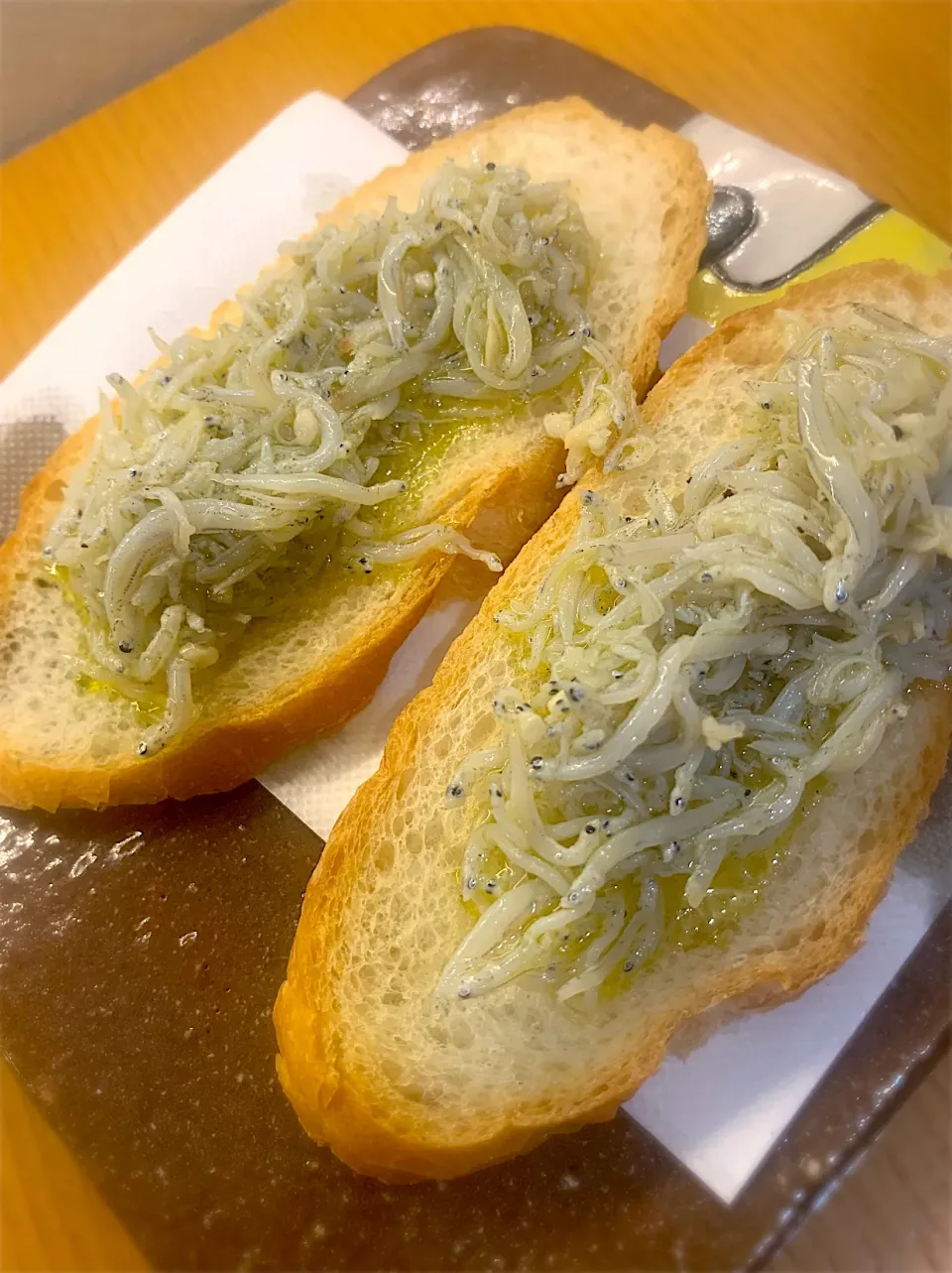 シラスのオイル漬けバケット|SUN.yokotanさん