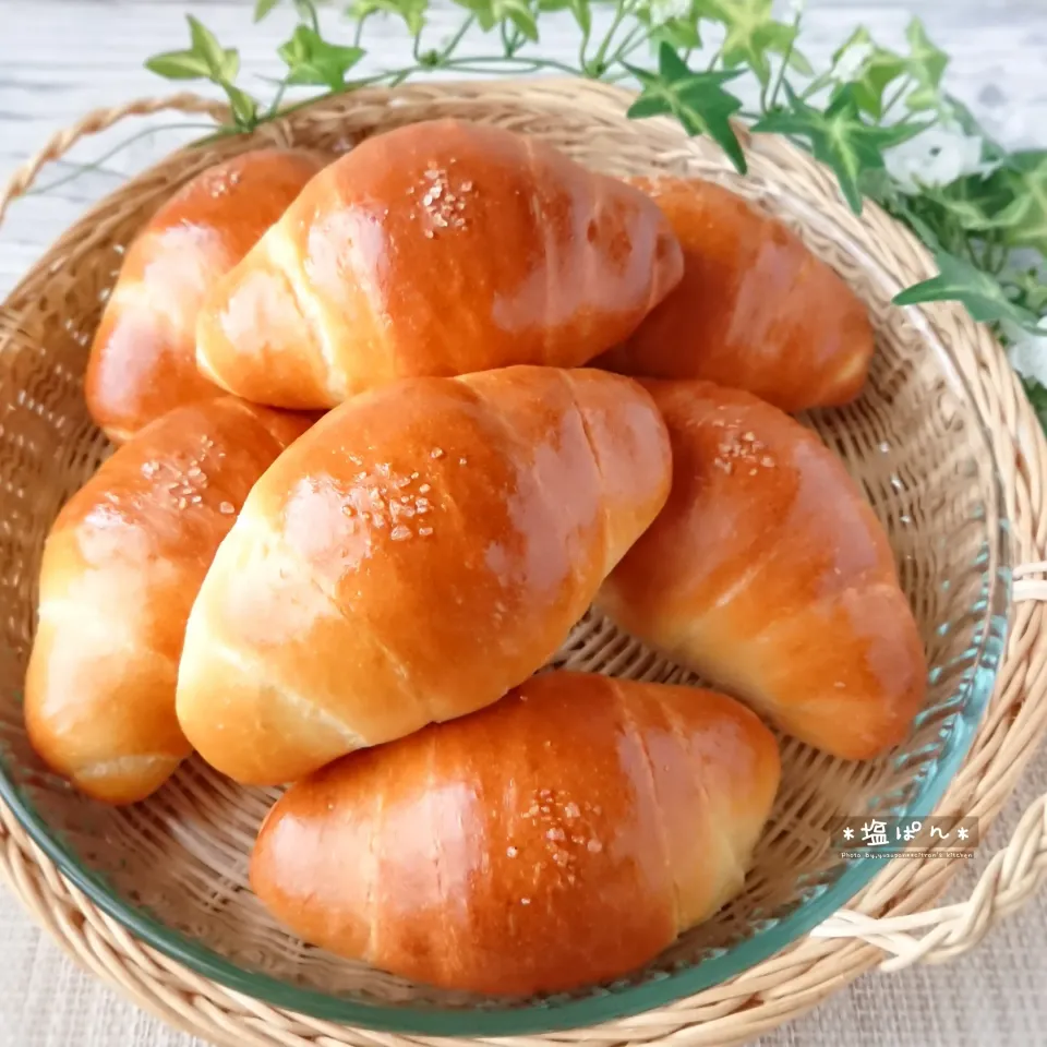 焼きたて艶つや＊いつもの塩ぱん|ゆずぽんさん