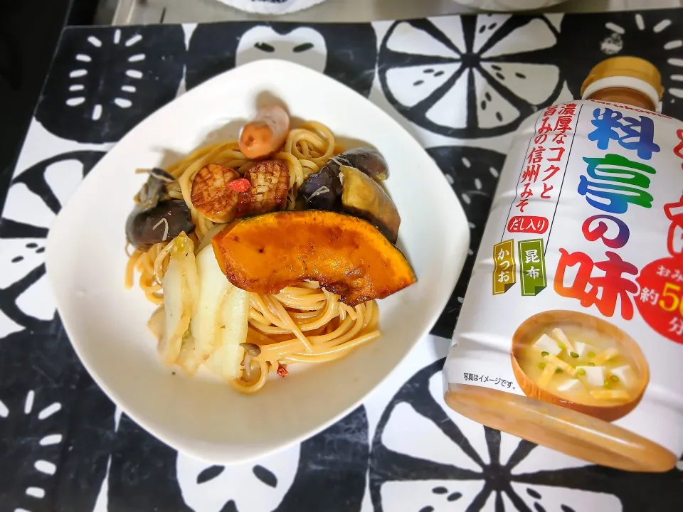 キノコ尽くしな具沢山パスタ.+:｡ ヾ(◎´∀｀◎)ﾉ ｡:+.✨|ぽんすけさん