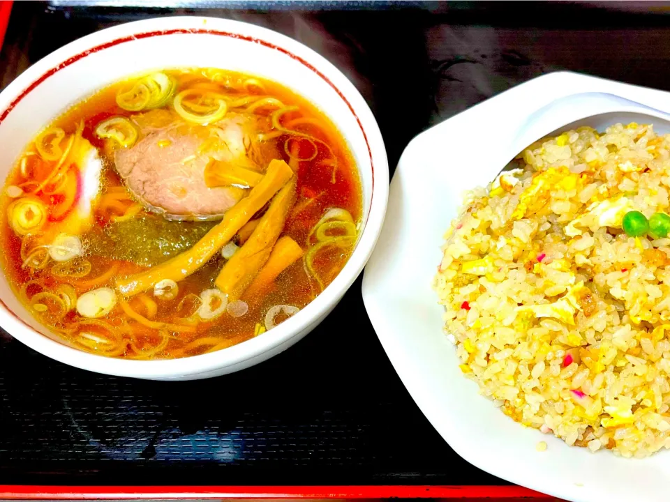 町中華で飲ろうぜ🍺@船堀とんぼ亭④炒飯＆ミニラーメンセット|KANAさん