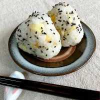 栗ご飯おにぎり|Peco*さん