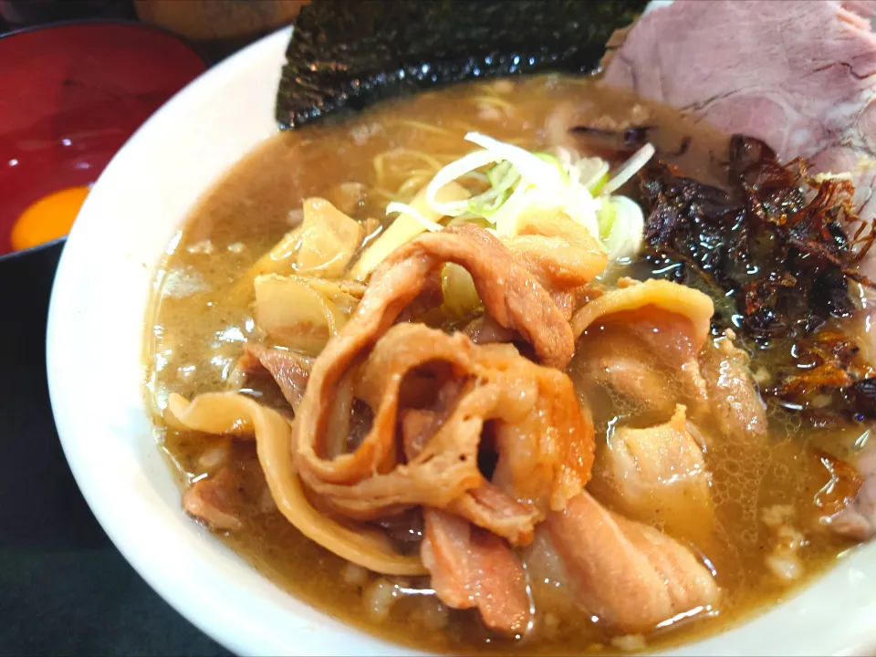 【食べログ ラーメン TOKYO 
百名店 2021~2024 選出】 
一条流がんこラーメン総本家 
分家 四谷荒木町
日曜の牡蠣30kg本悪魔スープの
残りに、定番食材を追った不純
スープの100ラーメン
 (1順目ver、1,200円) 
―麺半分100g (通常200g)
＋つけ玉 (がんこ/覆麺智/花木
共通メンバーカード提示で無料)
@四谷三丁目4分 
(JR新宿駅から徒歩25分)
25281
〈醤132塩45噌󠄀20タ10昆9出15
F15冷27混3つ3焼1ポ1〉
|大脇さん