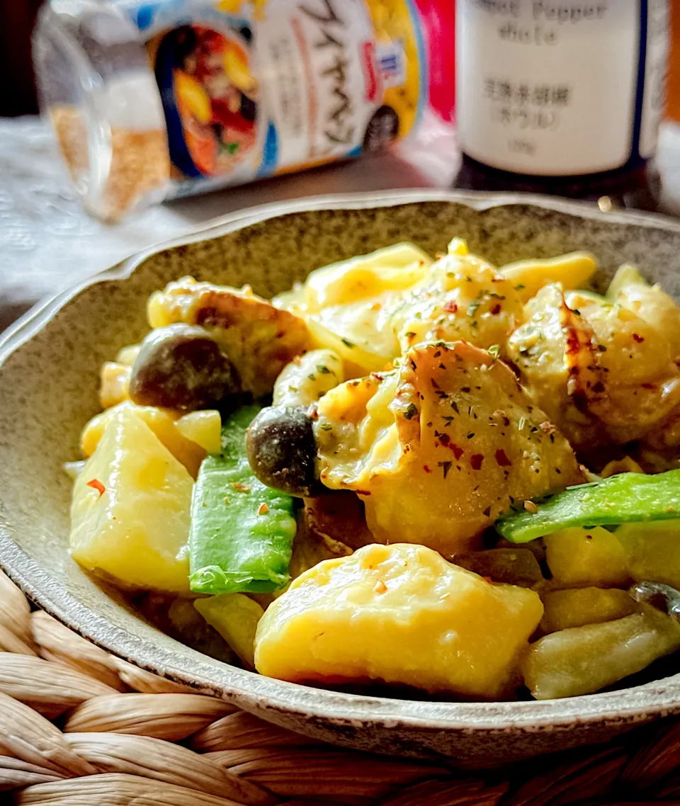 ホタテとかぶのクリーム煮🍲💭|にゃんぺこさん