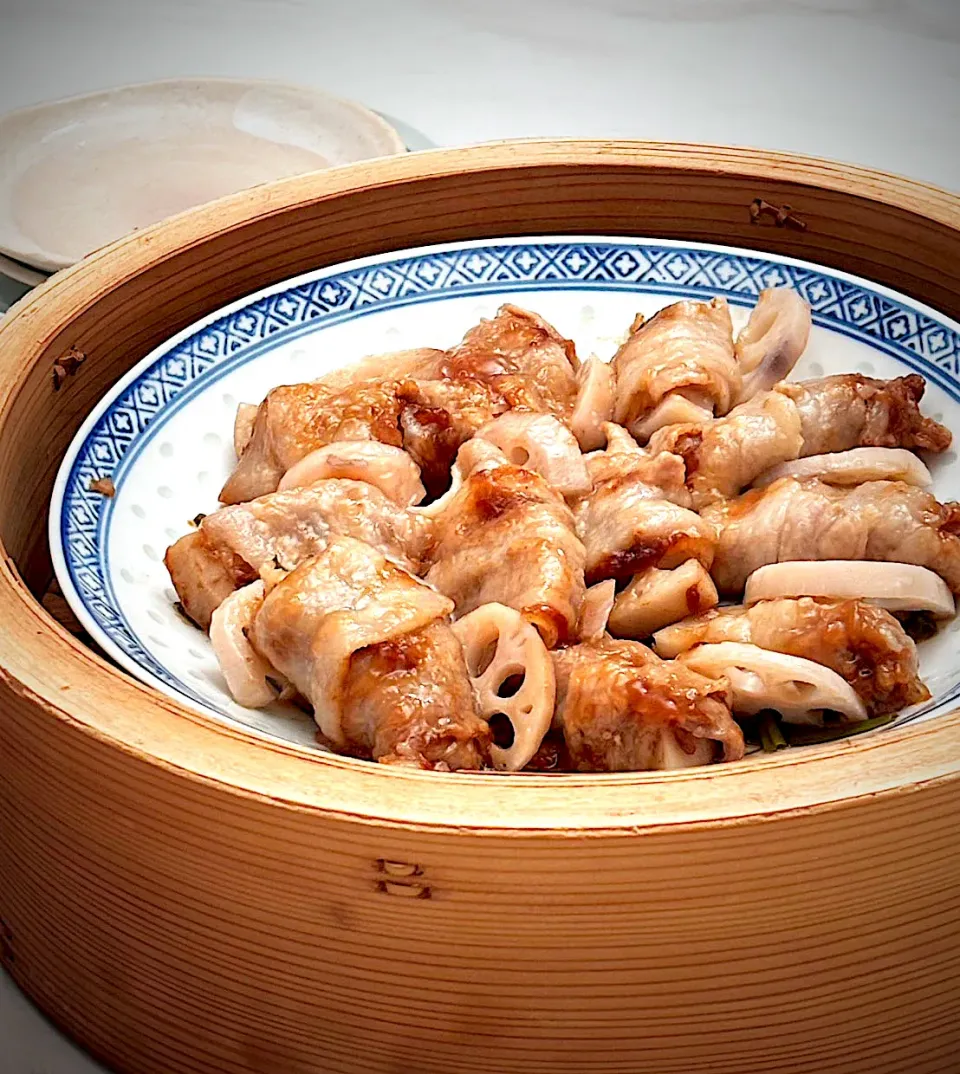 れんこんの豚肉巻き蒸し|登志子さん