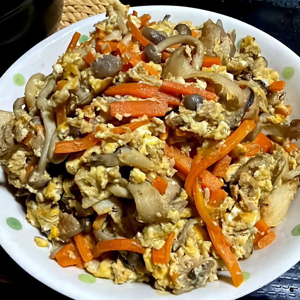 きのこのにんじんしりしり風|たまさん