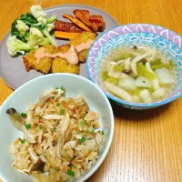 チキンカツ
かぶとしめじのスープ
炊き込みご飯|naoさん
