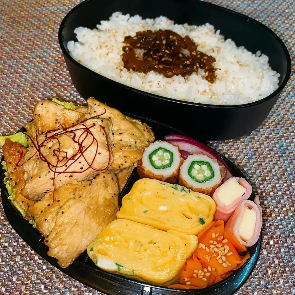 グリルチキン弁当|𝟕𝟕𝟑 𝐌𝐞𝐬𝐡𝐢 ❤︎さん