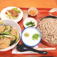 生麩丼とざるそばのランチセット|karyou bingaさん