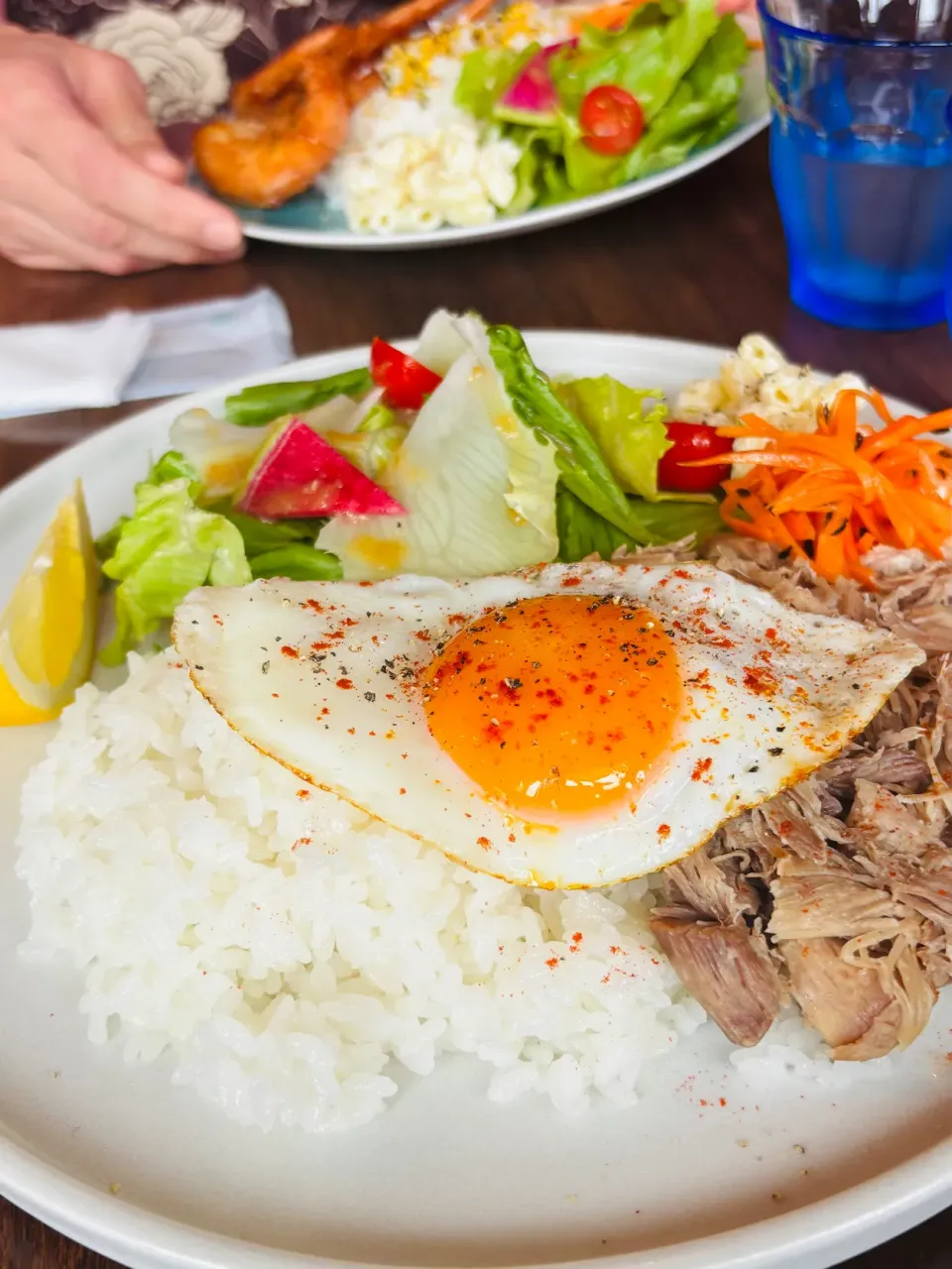 プルドポークのプレートランチ🥗|ちはるさん