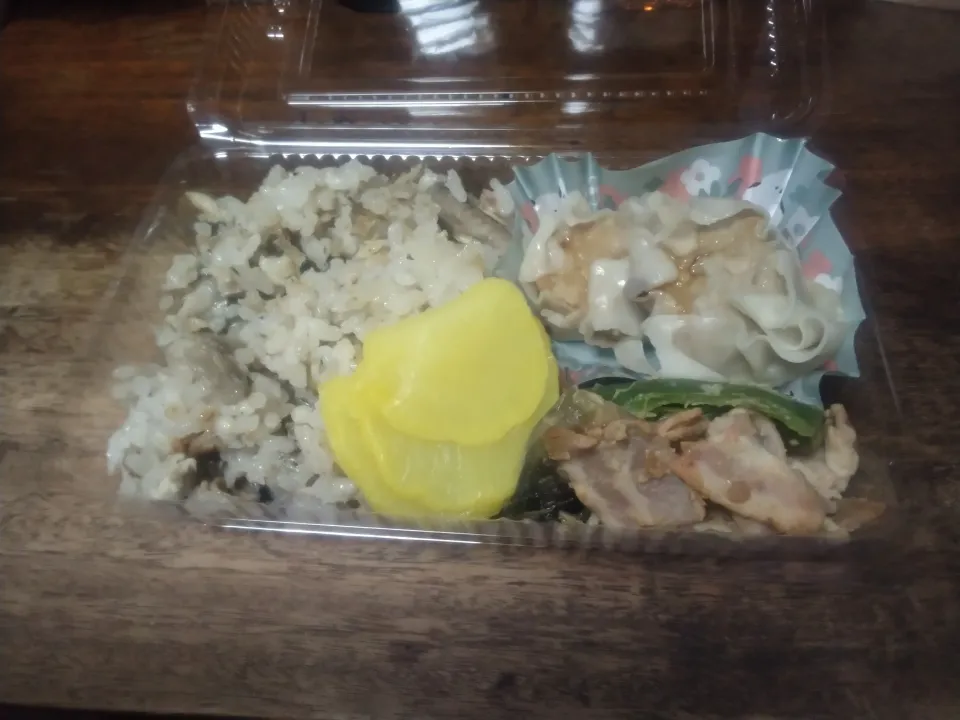 アルモンデ地味弁😂|にんにくと唐辛子が特に好き❤️(元シャリマー)さん