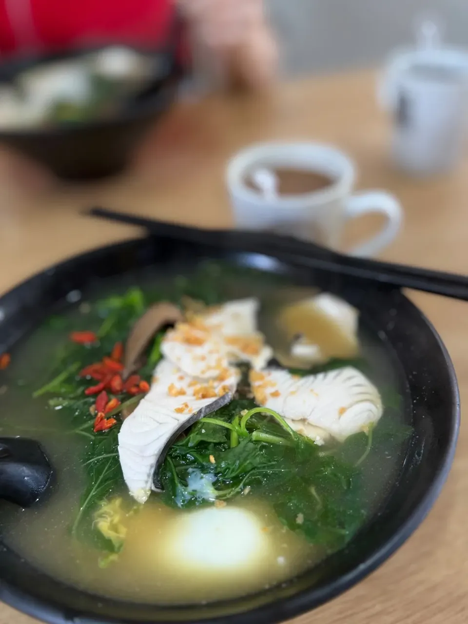 Simplicity in a bowl — tender fish slices and fresh  vegetable 🥬 🐟|B&Bさん