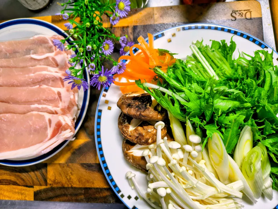 豚しゃぶ鍋|橘葵さん