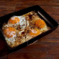 ギーで焼いた目玉焼き×ブラックペッパー×醤油|Nakaba Kobayashiさん