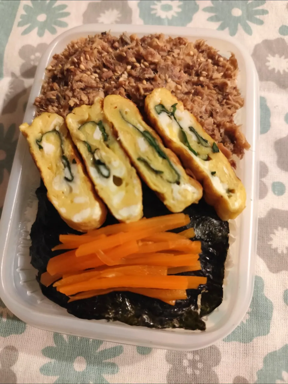 鯖缶そぼろの簡単なお弁当作ってみた!!|m.rafuさん