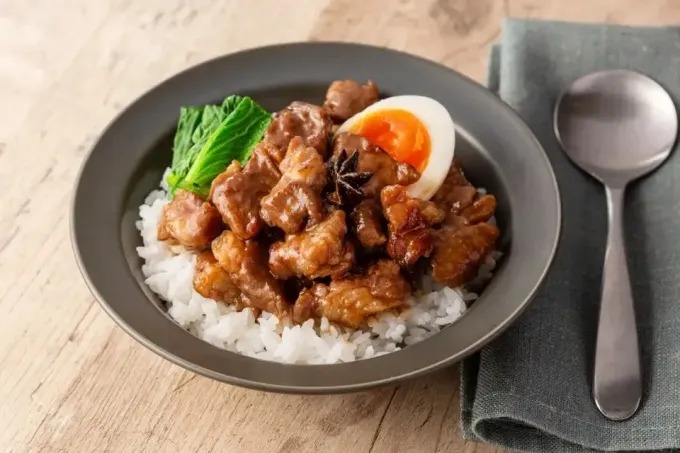 糀の甘辛ルーローハン|マルコメ キッチンさん