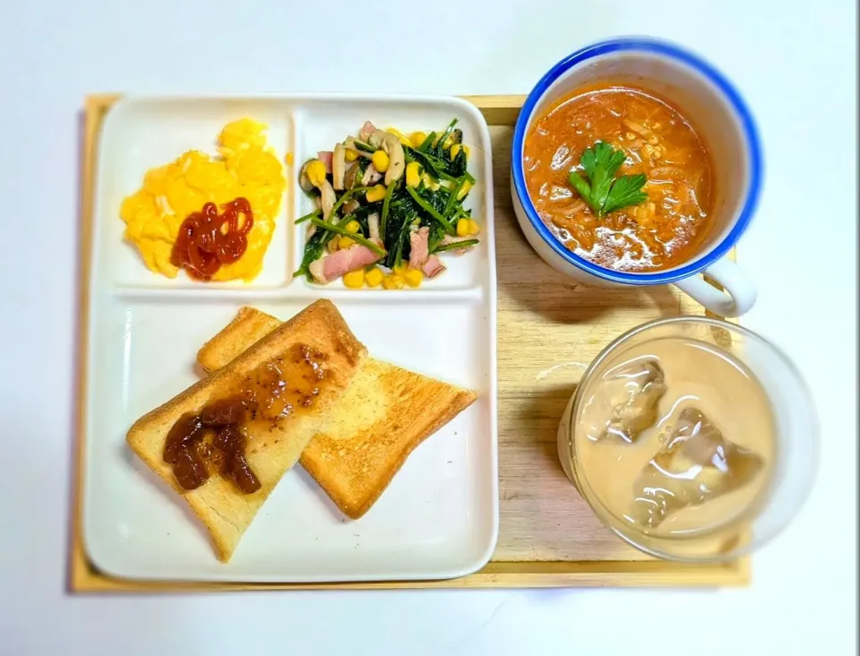 ミネストローネ風🍅トマトスープ&ワンプレートモーニング🍞🥚🌽🍅|Cabezon.Nakamuraさん