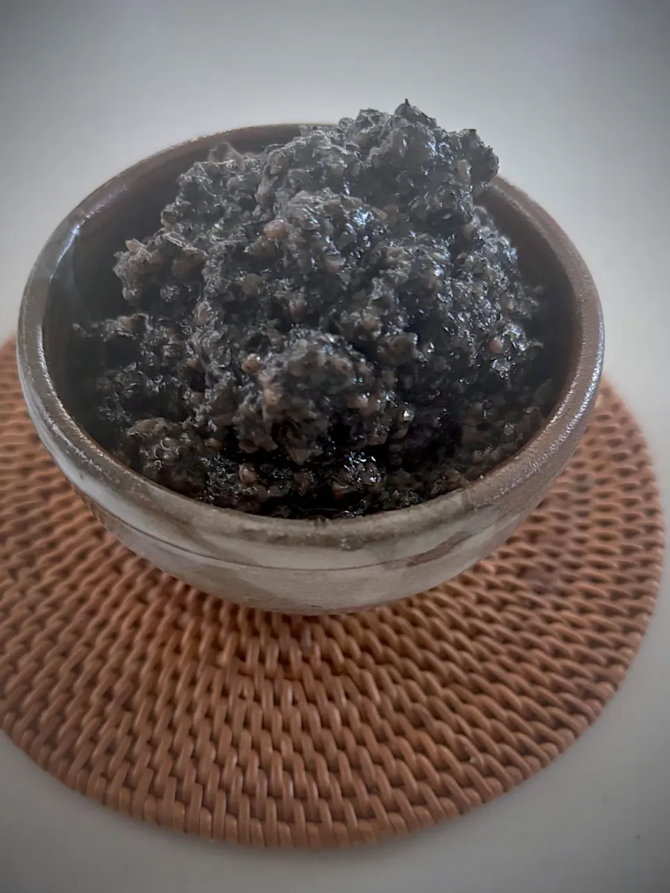 黒ごま麹|みうのすけさん