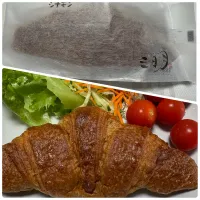 ⭐︎今日の朝ご飯⭐︎ 三日月　クロワッサン|hamamaさん