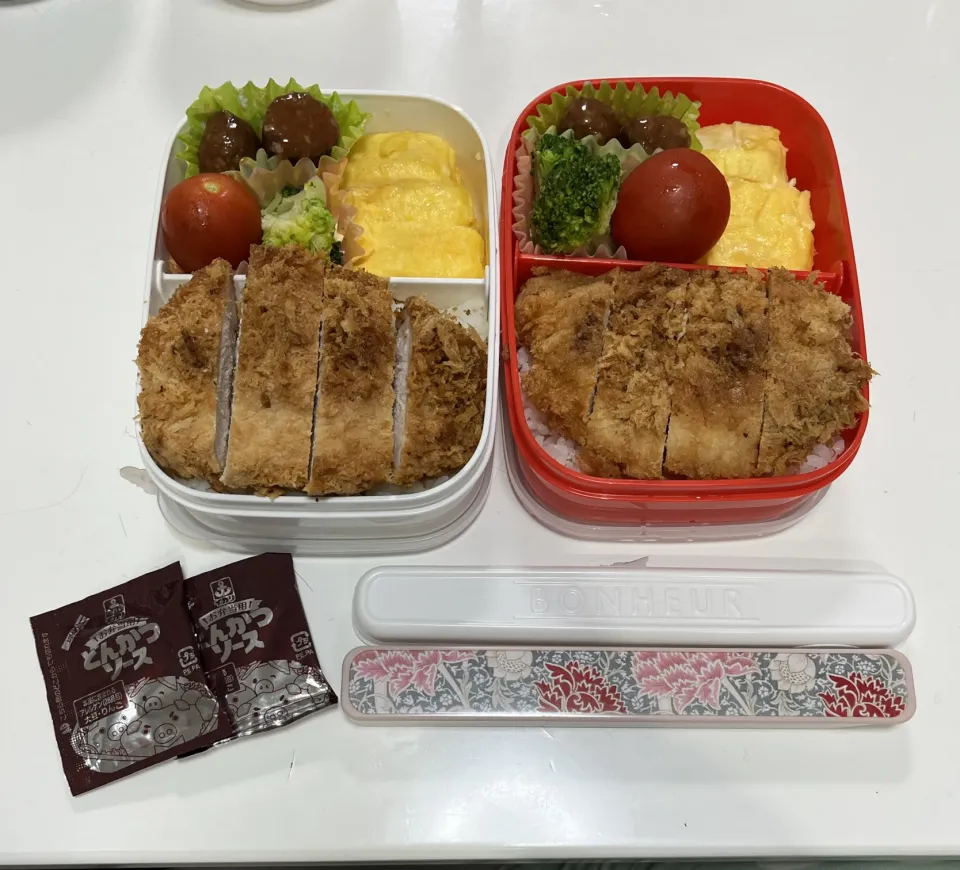 パパ弁と母弁☆ブロッコリー☆プチトマト☆ミートボール☆卵焼き☆カツ丼|Saharaさん