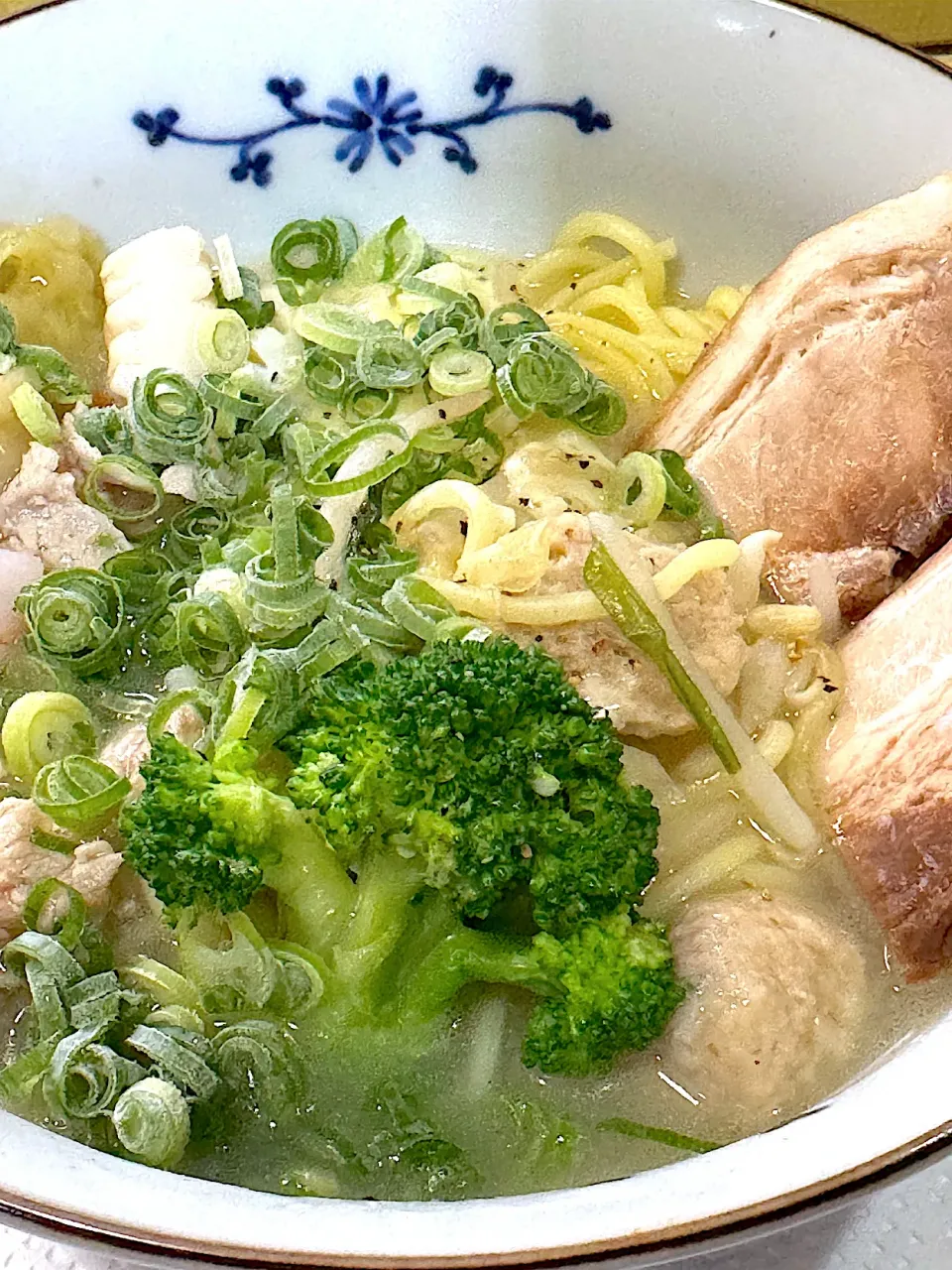 🐧ペンギン2さんの料理 ヒガシマルタンメンスープの素でラーメン😘|🐧ペンギン2さん