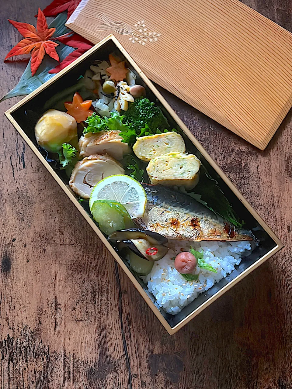 焼き鯖弁当🍱|とんちんさん