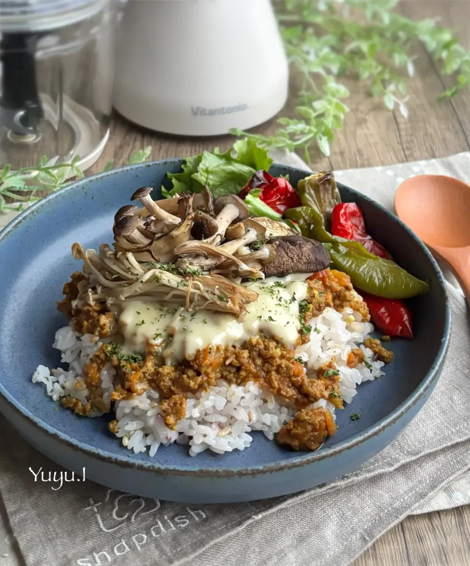 焼ききのこのチーズドライカレー|ゆーこどんさん