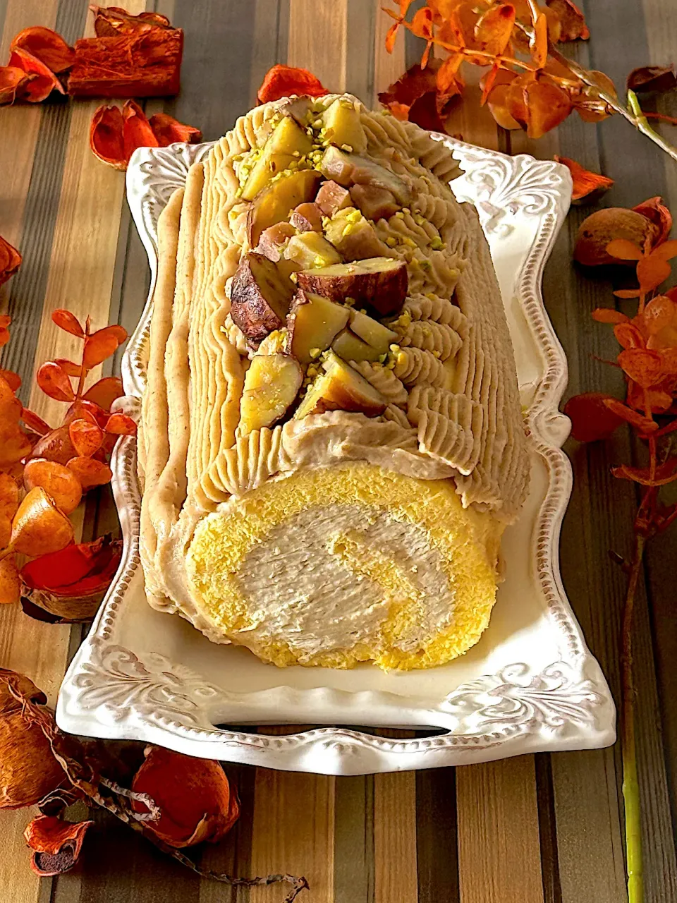 いっちゃんさんの料理 いっちゃんさんの料理 栗どら焼き🌰✨栗の米粉ロールケーキ✨|いっちゃんさん