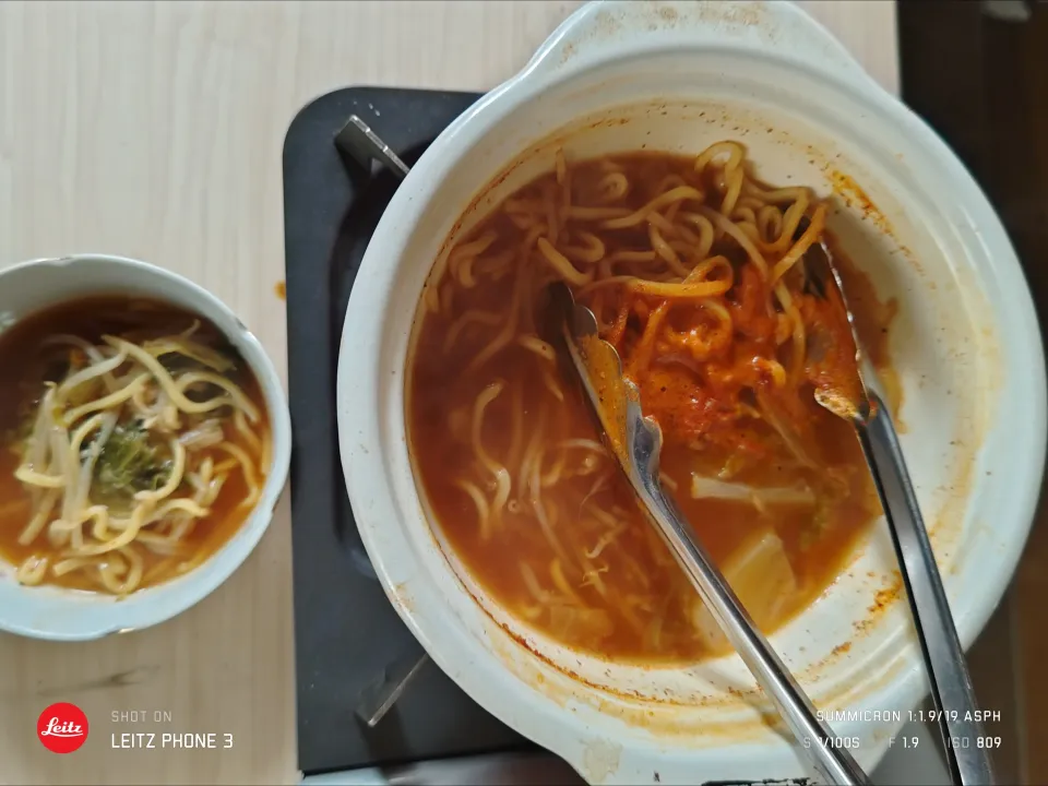 2025/10/23「暦上霜降」は別添おでん出し使わずの後汁を利用したキムチ鍋焼ラーメン|Tarou  Masayukiさん