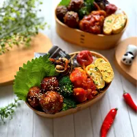 肉団子とエビチリ弁当|マーブルさん